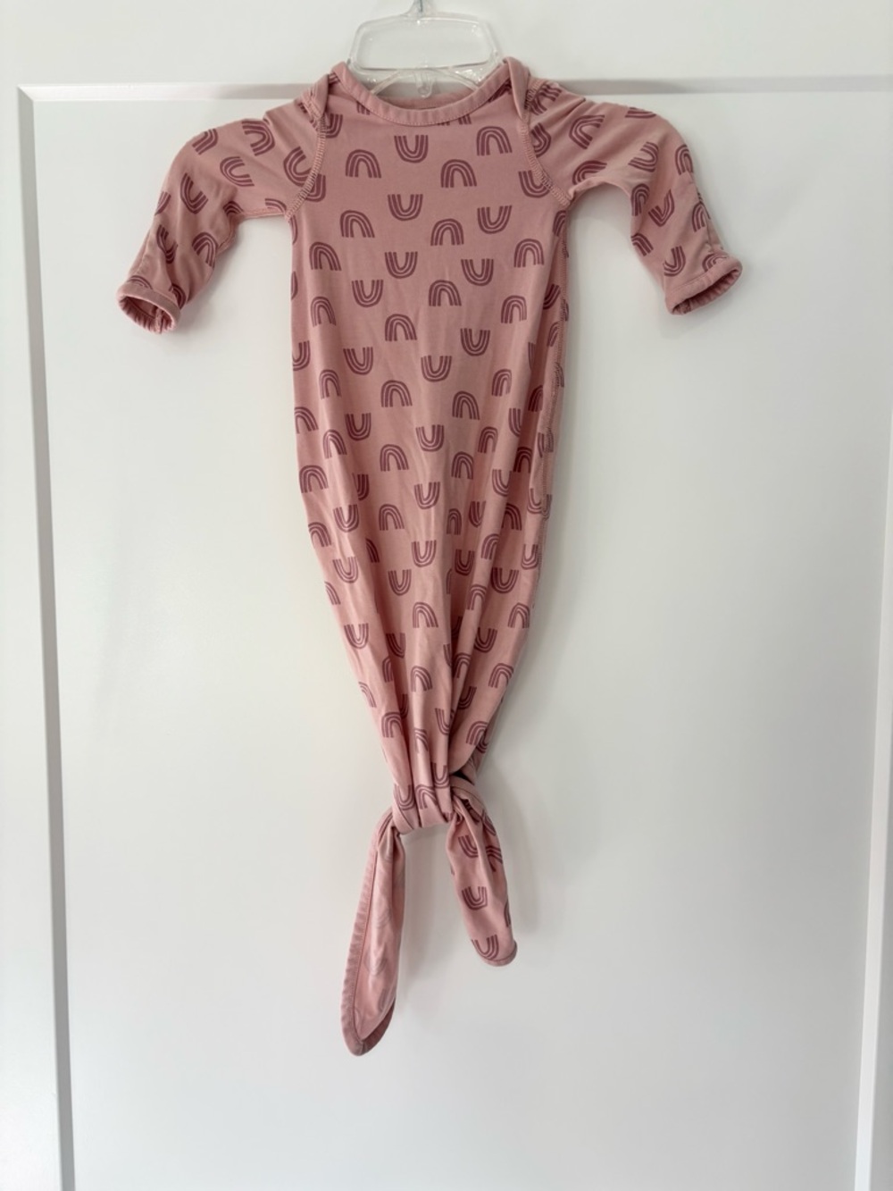 Hanna Andersson Rainbow Lyocell Knot Gown 0-3 months